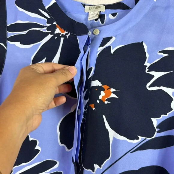 J. Crew Periwinkle Floral Blouse sleeveless Tank Top size 6 Petite - Picture 5 of 10